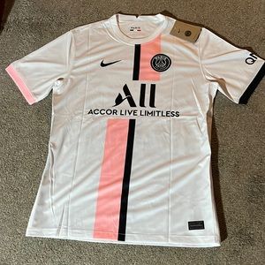 New With Tags PSG 21/22 Away Jersey - Messi #30